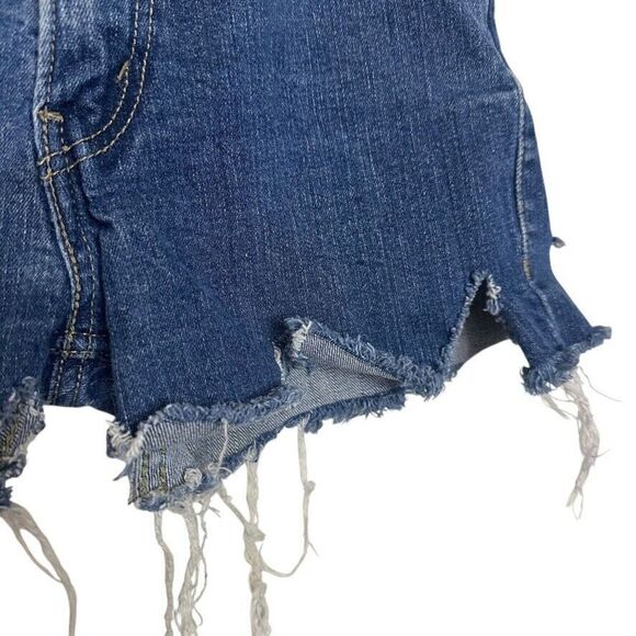 Levi’s‎ 510 Skinny Cut Off Jean Shorts Women’s 4/32” Raw Hem Denim Western Boho - Picture 3 of 6